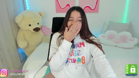  C A M I  online show from March 12, 2025, 1:03 am