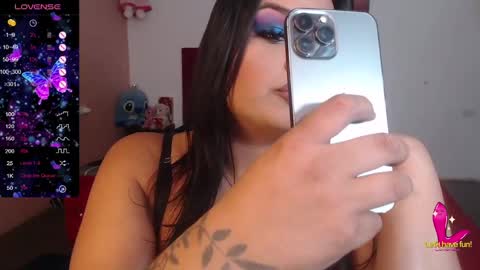 Snapshot of camila_fuenmayor chatting on January 15, 2025, 7:59 am online show from January 15, 2025, 7:59 am