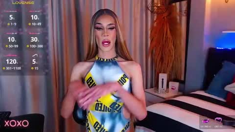 Camila online show from November 2, 2025, 7:27 pm