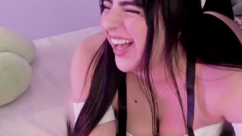 Camila online show from February 7, 2026, 1:53 am