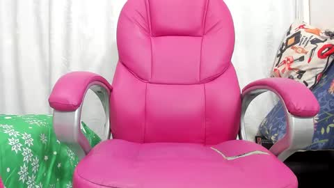 Snapshot of camila_rous_ chatting on December 2, 2024, 6:43 pm CAMILA online show from December 2, 2024, 6:43 pm