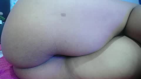 Snapshot of camila_rous_ chatting on January 29, 2025, 3:54 am CAMILA online show from January 29, 2025, 3:54 am