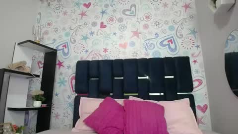 Snapshot of camila_rous_ chatting on February 9, 2025, 6:16 pm CAMILA online show from February 9, 2025, 6:16 pm