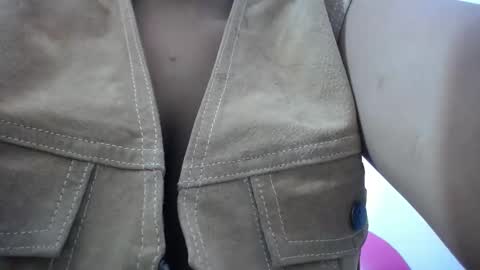 Snapshot of camila_rous_ chatting on September 14, 2025, 6:40 pm CAMILA online show from September 14, 2025, 6:40 pm