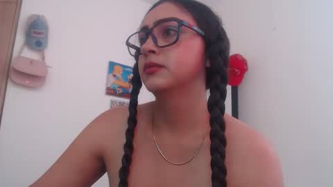 Snapshot of camila_rouswhyth chatting on February 9, 2026, 6:23 pm camila_rouswhyth online show from February 9, 2026, 6:23 pm
