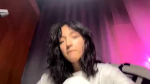 Reily online show from December 1, 2025, 4:23 pm