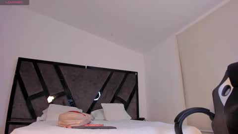 camila preston online show from March 1, 2026, 6:59 am