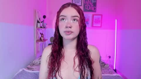 Camila  online show from October 22, 2025, 11:54 am