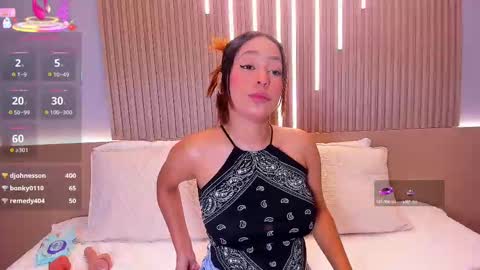 camile_cute online show from October 3, 2025, 8:06 pm