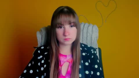 Camilla online show from May 14, 2026, 5:36 am