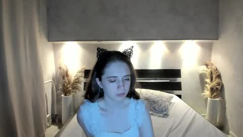 Camilla online show from October 26, 2025, 1:11 am