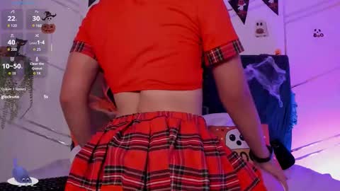 Snapshot of camilla_miller01 chatting on October 27, 2025, 8:35 pm camilla_miller01 online show from October 27, 2025, 8:35 pm