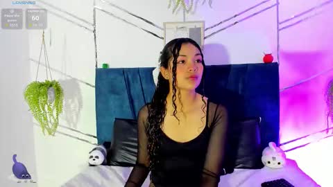 Snapshot of camilla_miller01 chatting on November 17, 2025, 3:29 pm camilla_miller01 online show from November 17, 2025, 3:29 pm