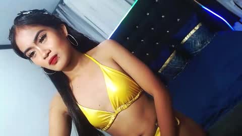 camilla_morena online show from February 11, 2025, 8:37 am