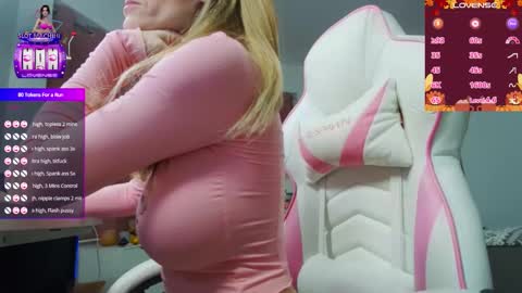 Snapshot of camillacassidy chatting on November 11, 2025, 11:27 pm CamillaCassidy online show from November 11, 2025, 11:27 pm