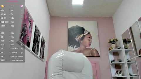 Snapshot of camille_bonnet chatting on March 18, 2026, 11:52 pm Camille Bonnet online show from March 18, 2026, 11:52 pm