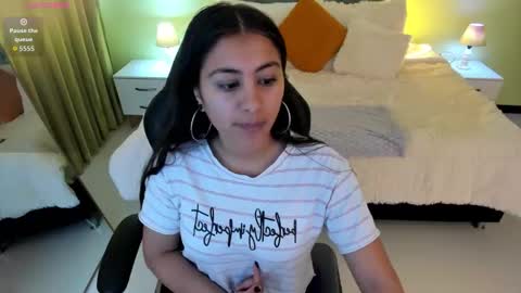 Snapshot of camille_olsen_ chatting on October 20, 2025, 11:54 am Camille online show from October 20, 2025, 11:54 am