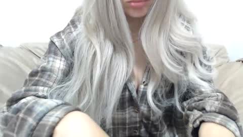 CamilleBunny online show from April 13, 2026, 1:55 am