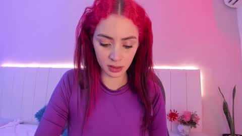 C A M I L L E N    Help me get to the top online show from November 7, 2025, 10:43 pm