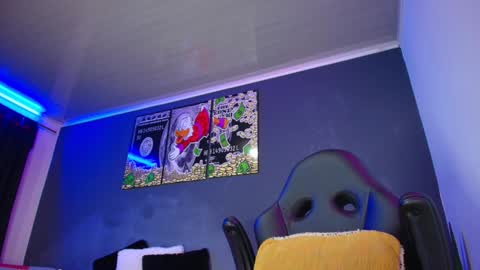 CAMILO  online show from December 30, 2024, 5:02 pm