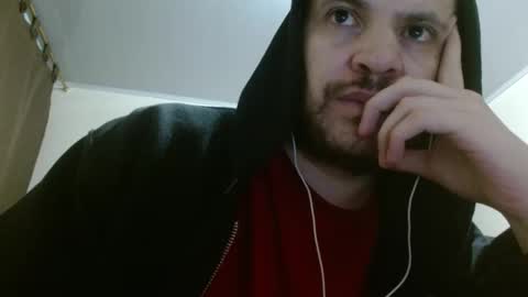 Snapshot of camiloking17 chatting on February 9, 2025, 11:14 am camilo online show from February 9, 2025, 11:14 am