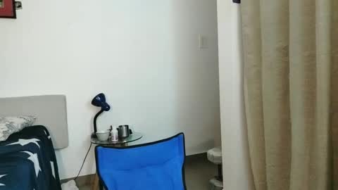 camilo online show from December 23, 2025, 2:31 am