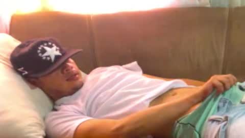 camivaron online show from February 11, 2025, 1:51 pm