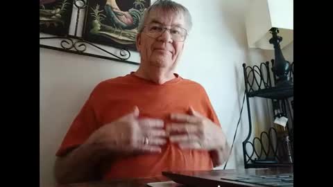 Snapshot of camlover1231234 chatting on October 26, 2025, 5:30 pm camlover1231234 online show from October 26, 2025, 5:30 pm