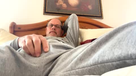 Snapshot of camperjay chatting on January 22, 2025, 8:49 pm james online show from January 22, 2025, 8:49 pm