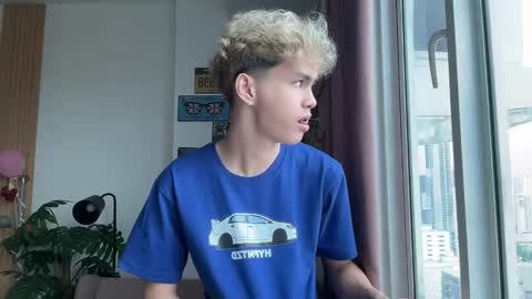 Snapshot of camwithethan chatting on March 8, 2026, 5:22 am Ethan online show from March 8, 2026, 5:22 am