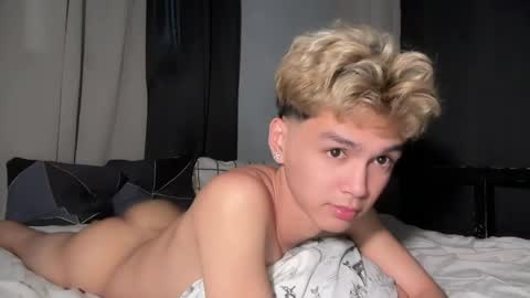 Snapshot of camwithethan chatting on March 30, 2026, 8:26 am Ethan online show from March 30, 2026, 8:26 am