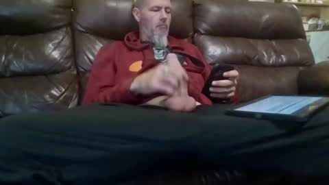 Chris online show from November 1, 2025, 9:39 pm