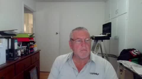 Snapshot of canberian chatting on December 11, 2024, 1:05 am Canberian online show from December 11, 2024, 1:05 am