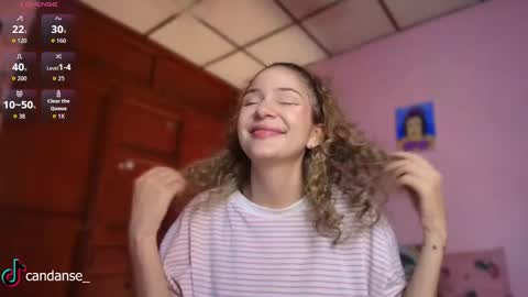 Candase online show from November 2, 2025, 10:23 pm