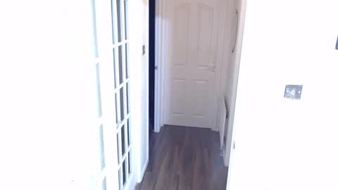 Snapshot of candi_smokes chatting on February 16, 2025, 7:49 pm candi smokes online show from February 16, 2025, 7:49 pm