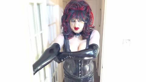 Snapshot of candi_smokes chatting on April 21, 2026, 12:33 pm candi smokes online show from April 21, 2026, 12:33 pm