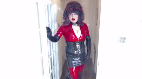 Snapshot of candi_smokes chatting on April 28, 2026, 12:43 pm candi smokes online show from April 28, 2026, 12:43 pm