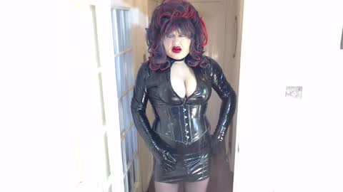 Snapshot of candi_smokes chatting on April 30, 2026, 1:17 pm candi smokes online show from April 30, 2026, 1:17 pm
