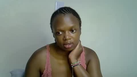 candiemaya online show from April 2, 2026, 2:26 pm