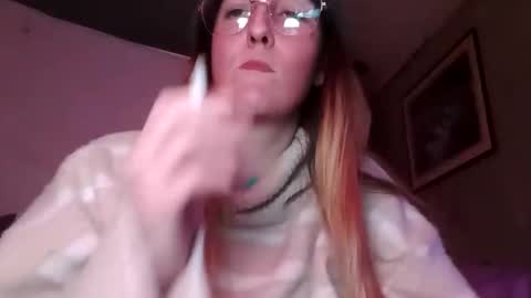 Snapshot of candismiths chatting on November 21, 2025, 7:40 am Candi online show from November 21, 2025, 7:40 am