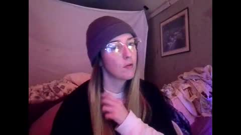 Snapshot of candismiths chatting on November 23, 2025, 2:11 am Candi online show from November 23, 2025, 2:11 am