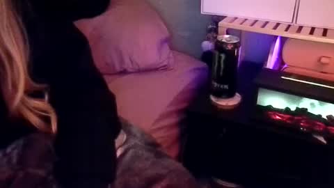 Snapshot of candismiths chatting on November 30, 2025, 1:26 pm Candi online show from November 30, 2025, 1:26 pm