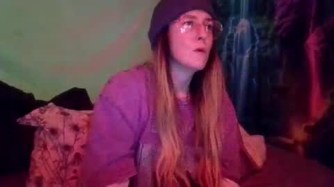 Snapshot of candismiths chatting on December 3, 2025, 9:40 am Candi online show from December 3, 2025, 9:40 am