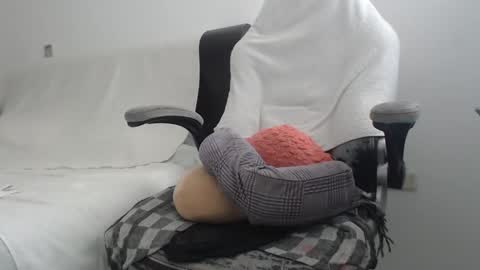 candy08tits online show from January 16, 2025, 3:46 pm