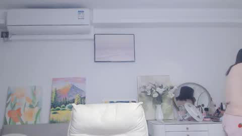 Snapshot of candy8998 chatting on November 5, 2025, 10:43 pm candy8998 online show from November 5, 2025, 10:43 pm