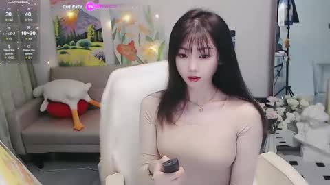 candy8998 online show from February 19, 2026, 1:12 am