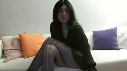 candy_33 online show from January 3, 2025, 7:39 pm