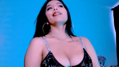 Snapshot of candy__beauty1 chatting on May 8, 2026, 11:48 am candy online show from May 8, 2026, 11:48 am