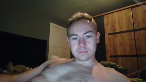 Snapshot of candy_boy_xoxo chatting on November 26, 2025, 4:52 pm candy_boy_xoxo online show from November 26, 2025, 4:52 pm