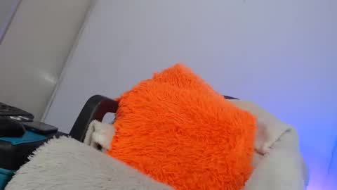 candy_cumyy1 online show from December 3, 2024, 11:33 am